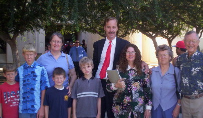 Tim and Terri and supporters outside the courthouse
